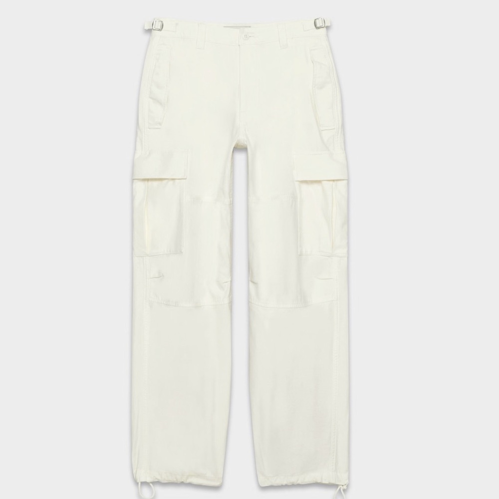 Aritzia 🤍 TNA white Cargo Pants